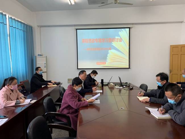 https://xuri.jou.edu.cn/__local/4/D2/EF/5C79E12DEC0FF0F879FB6C01B23_96A91205_1EF1C.jpg