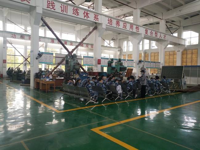 https://xuri.jou.edu.cn/__local/9/AB/71/AE27A7ACBF0C9D27F68833B22EA_C6B00966_1DABC.jpg